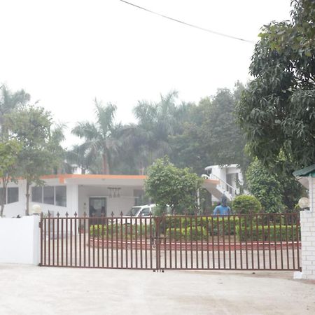 Hotel Shree Krishna Jungle Resort Khajurāho Exteriér fotografie